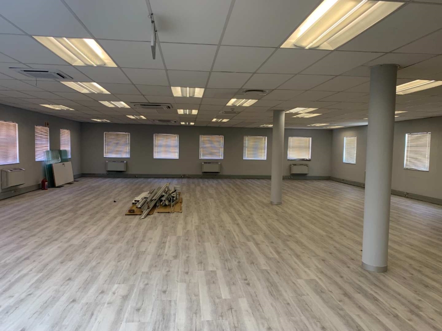 To Let commercial Property for Rent in Pinelands Western Cape